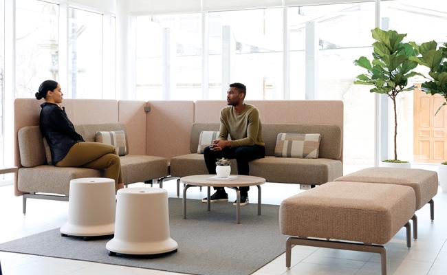 Banqs lounge seating by Teknion